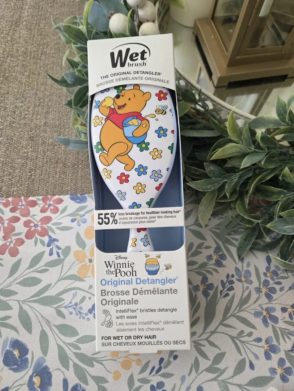 Disney Winnie the Pooh Original Detangler - White with Multicolor Flowers
